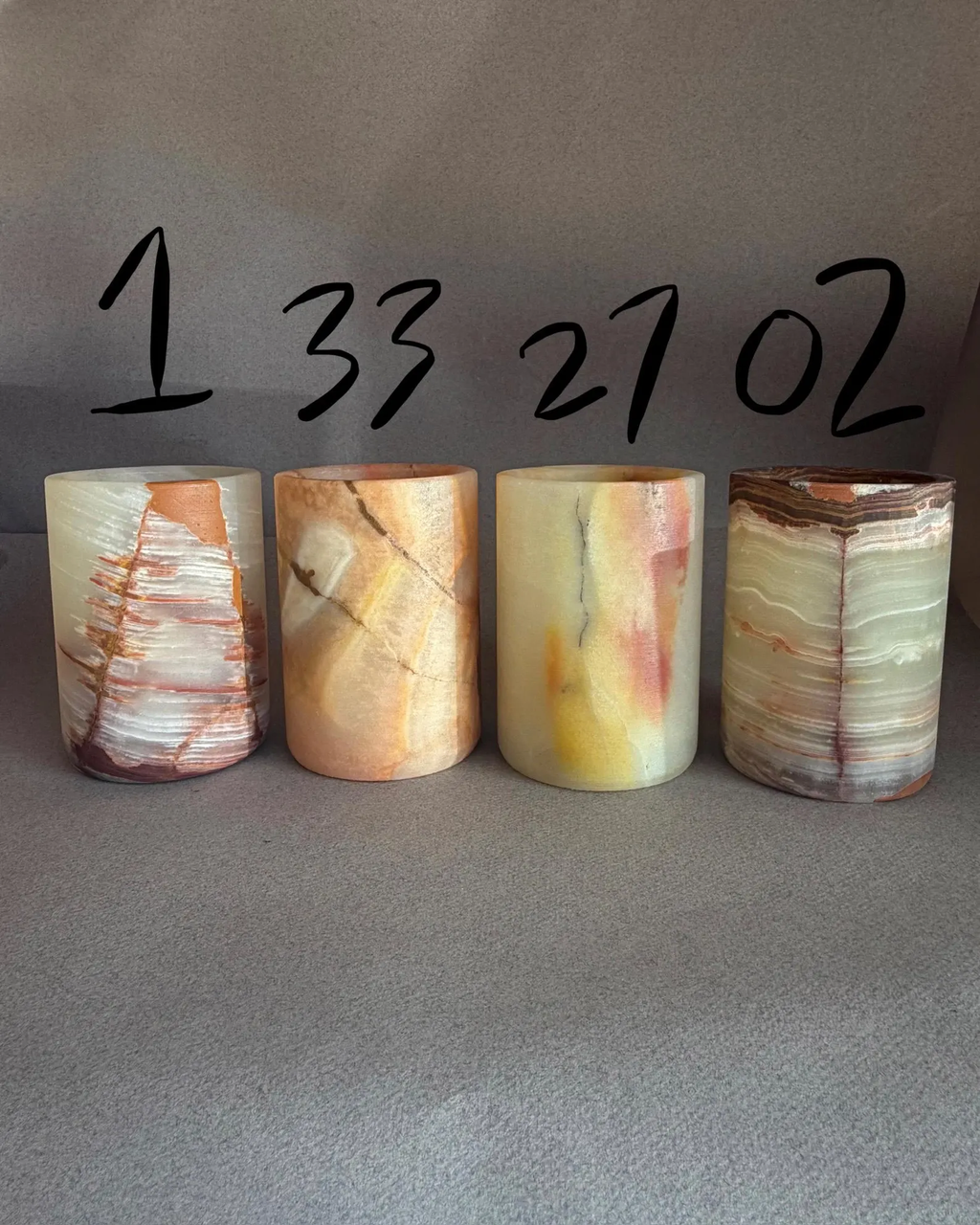 Small Minimalist Onyx Utensil Holder